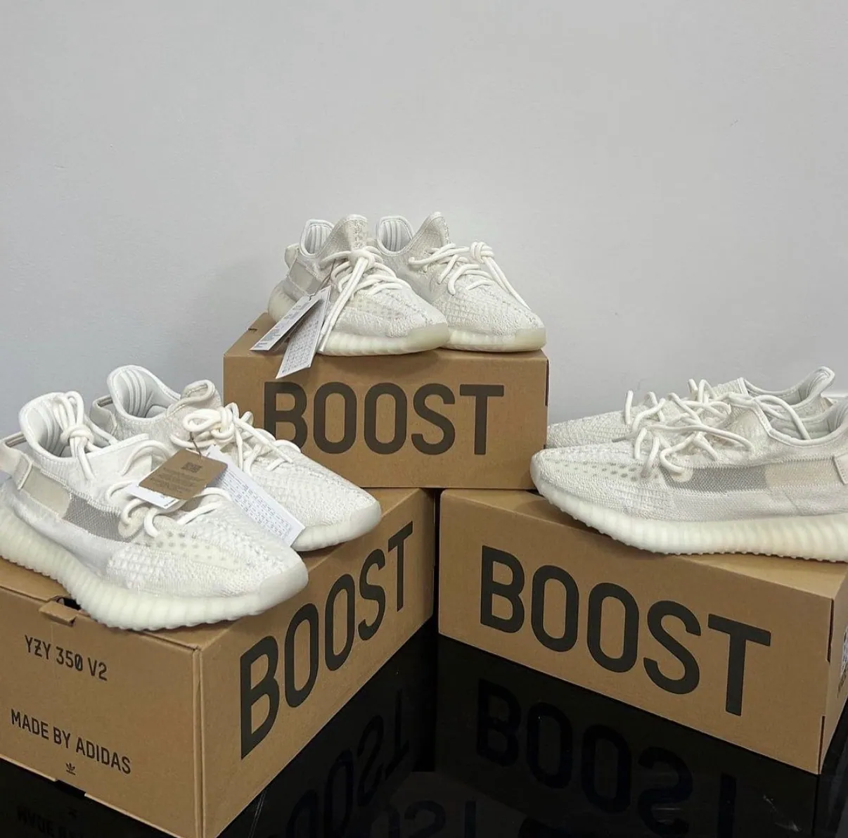 Yeezy Yeezy Boost 350 V2 Bone