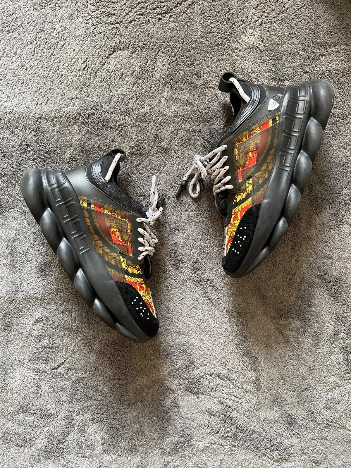 Versace Chain Reaction Baroque
