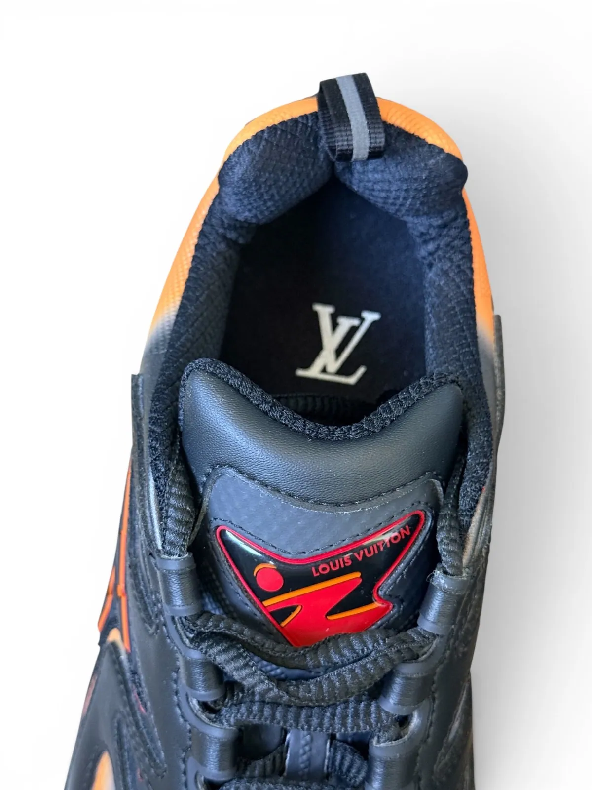 Louis Vuitton Run Away Sneaker Black / White - imaginea 5