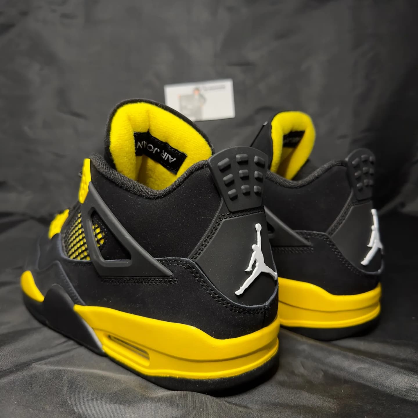 Jordan Air Jordan 4 Retro Thunder 2023 - imaginea 3